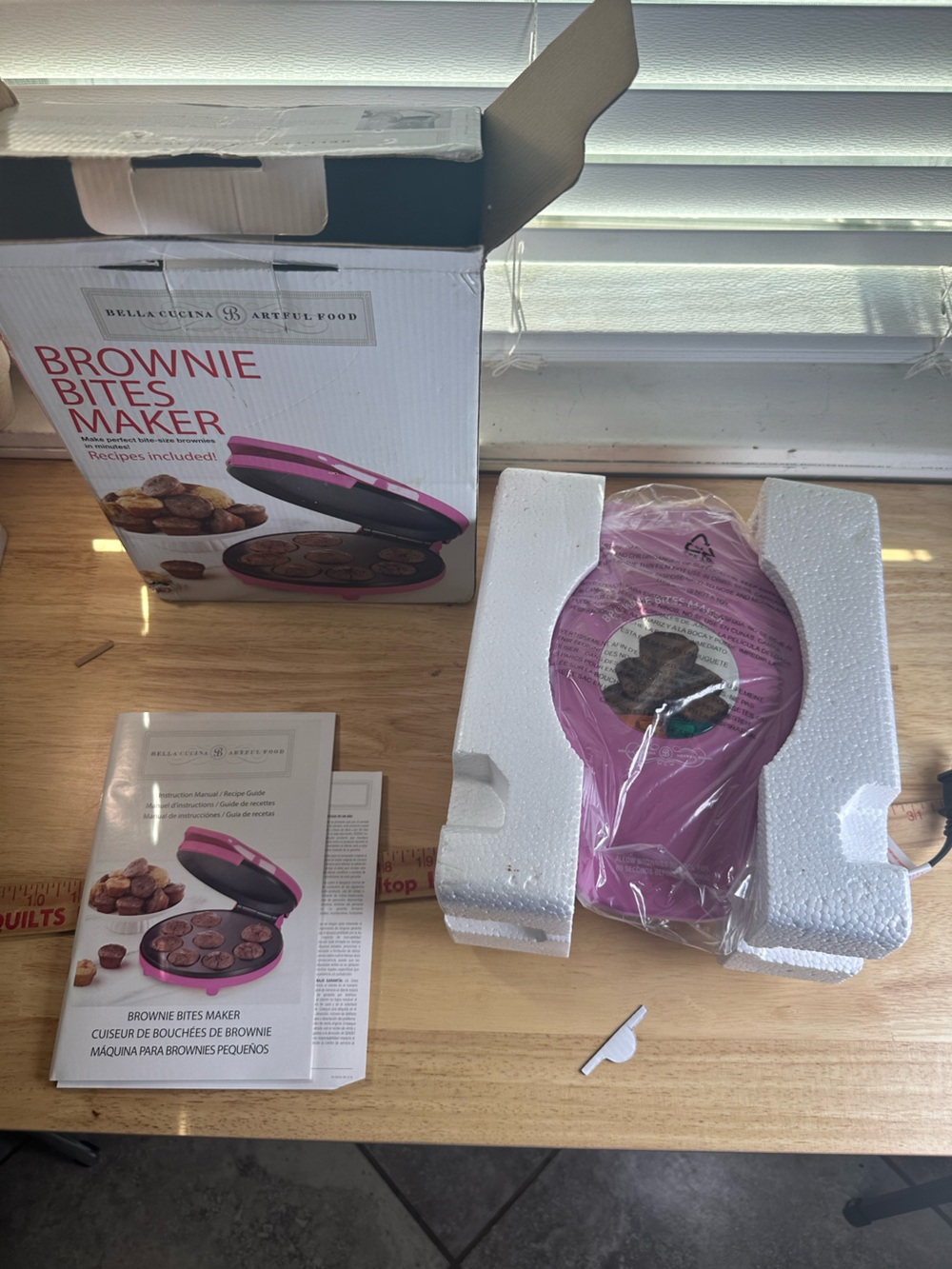 Bella Cucina Pink Brownie Bites Maker – Nonstick Dessert Appliance